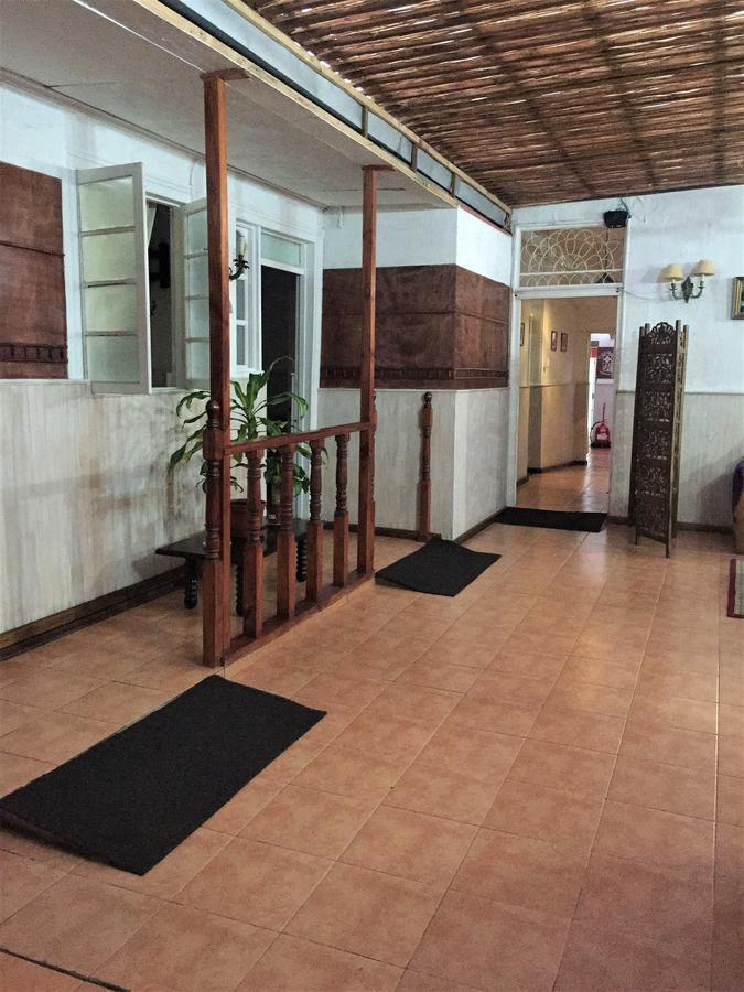 Hostal Villanueva La Serena Bagian luar foto